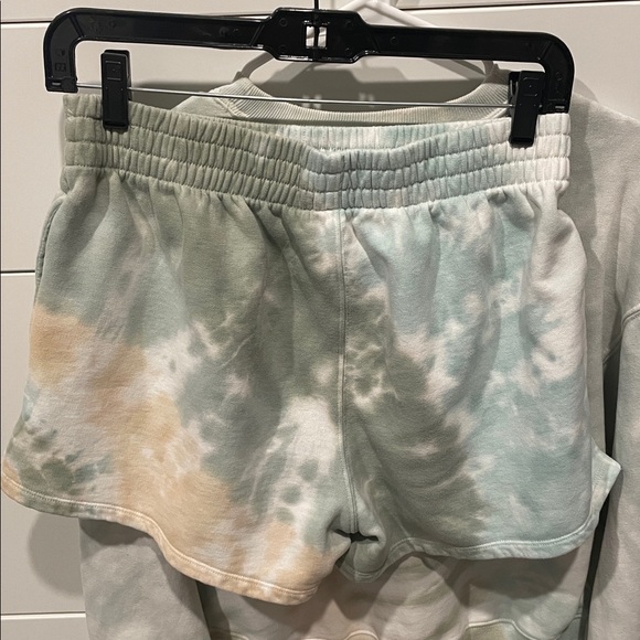 A&F Sweat Set - Picture 7 of 7